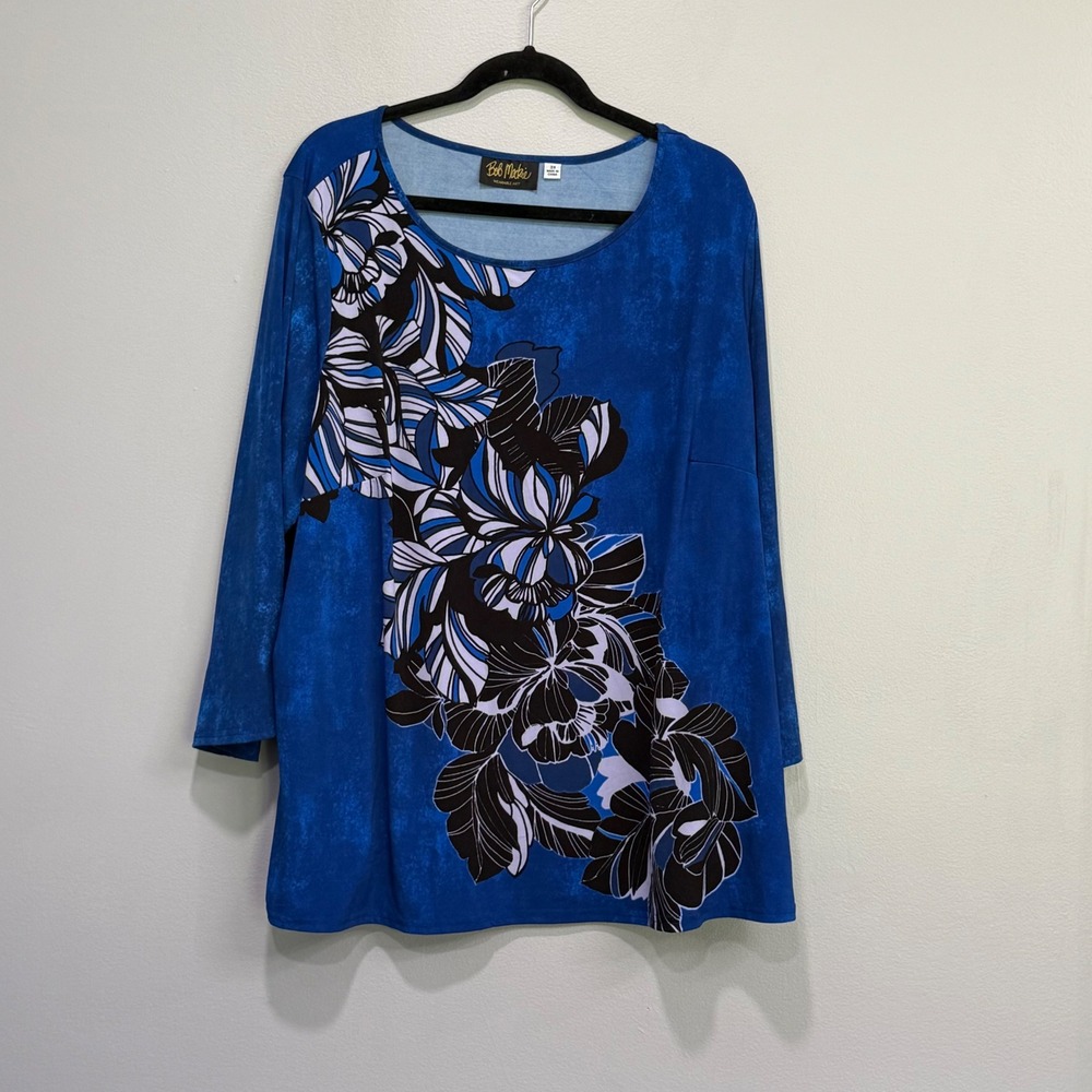 Bob Mackie Wearable Art Blue Floral Graphic Tunic Top 3X Plus Size 3/4 Sleeve
